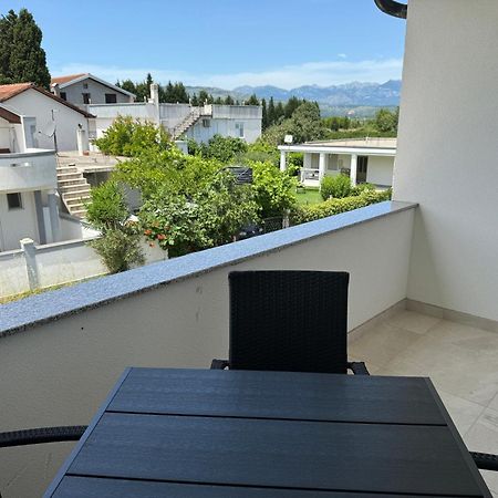 Adla Apartmani Ulcinj Zewnętrze zdjęcie