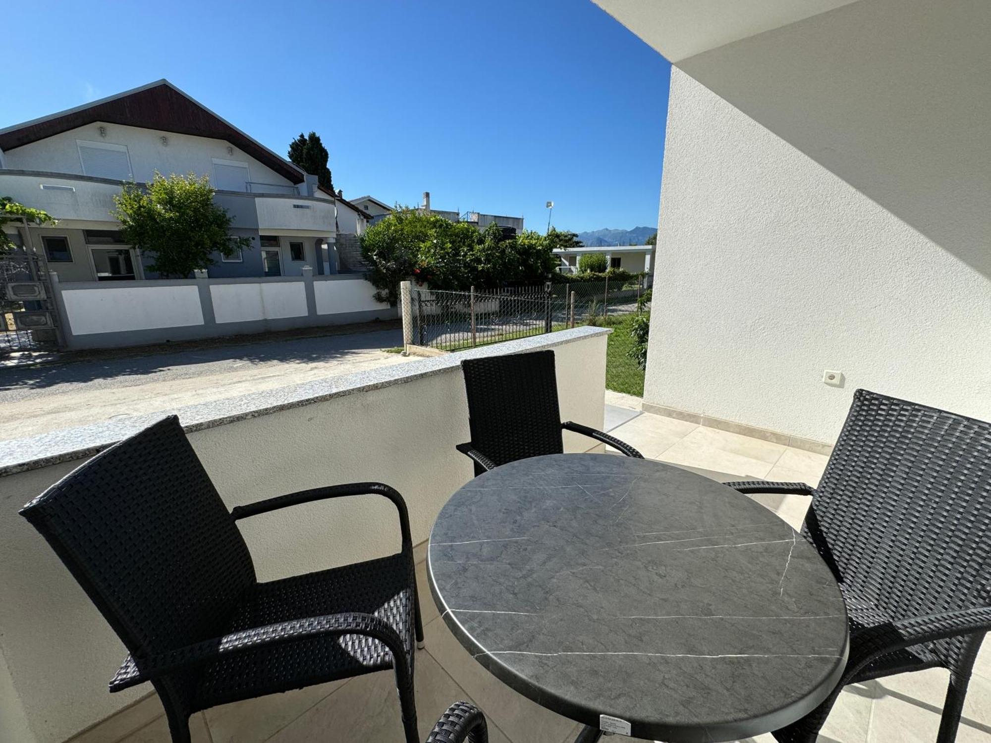 Adla Apartmani Ulcinj Zewnętrze zdjęcie