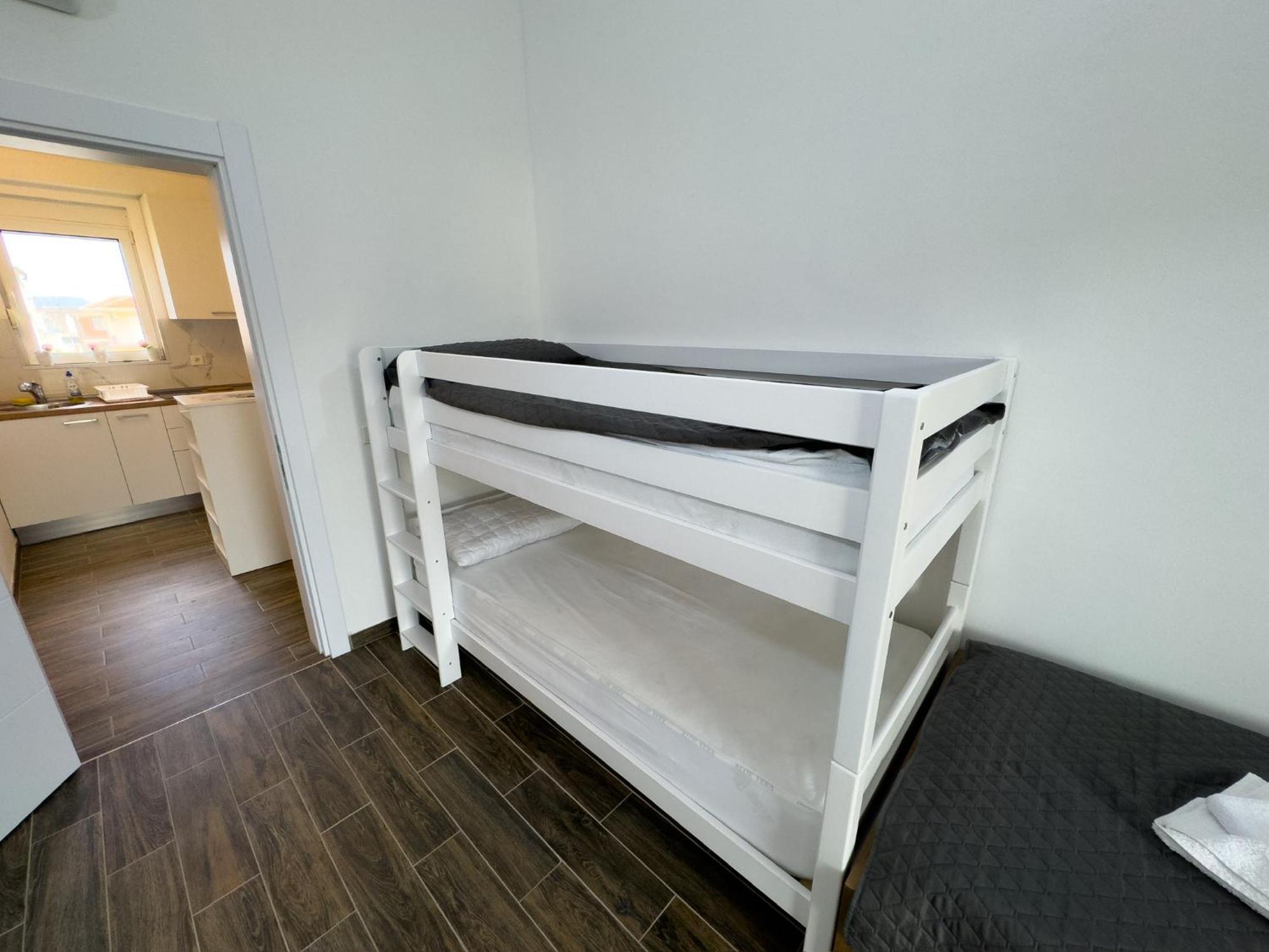 Adla Apartmani Ulcinj Zewnętrze zdjęcie