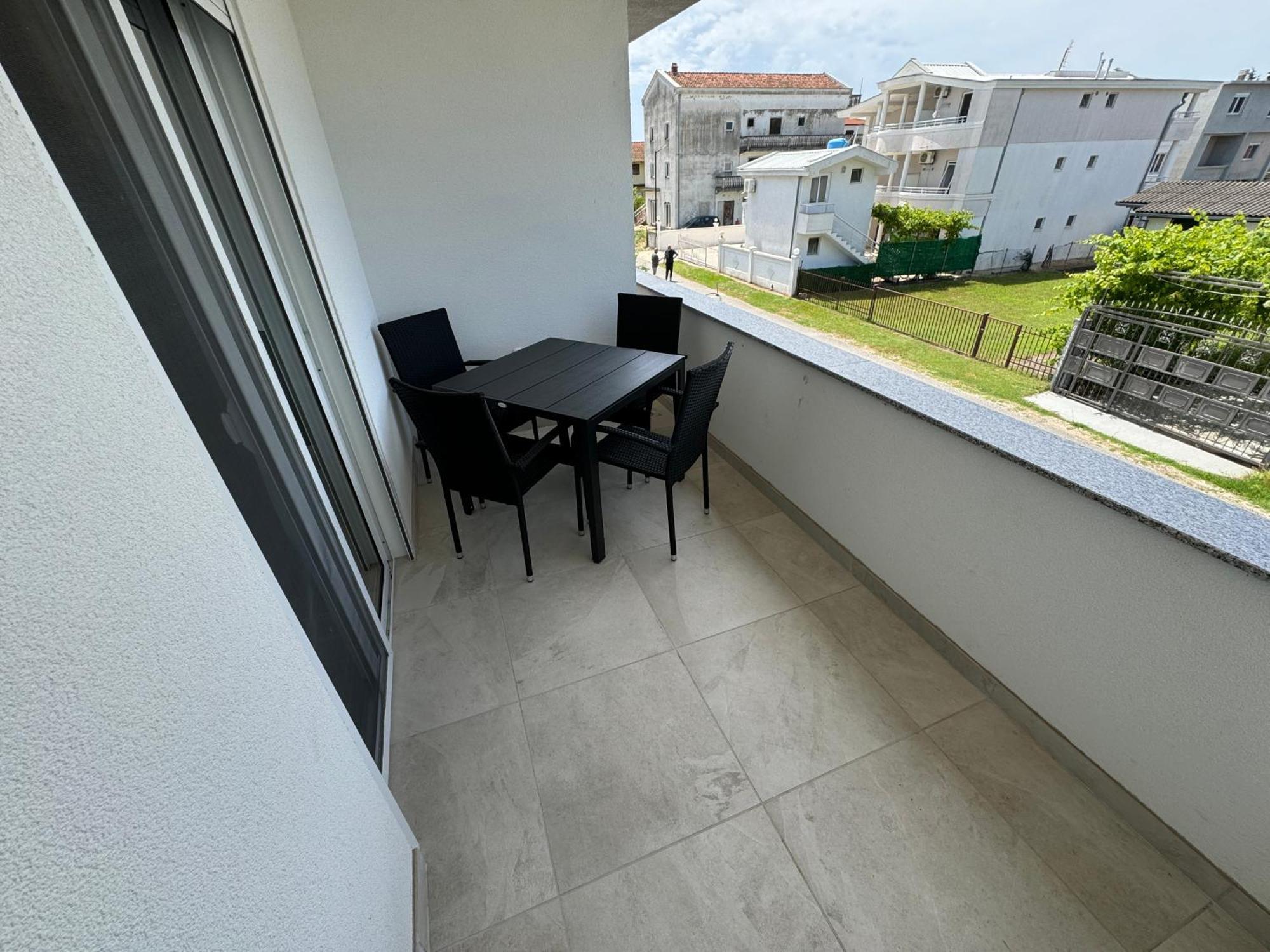 Adla Apartmani Ulcinj Zewnętrze zdjęcie